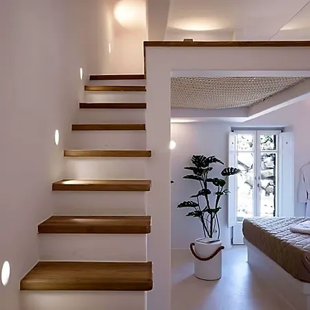 Ortygia Otel 4*